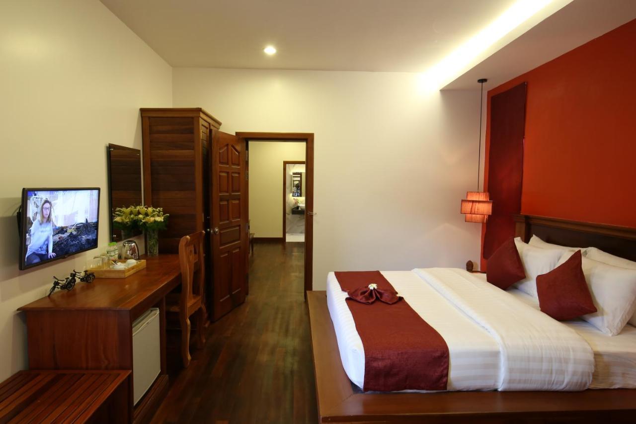 סיאם ריפ Holy Angkor Deluxe Hotel מראה חיצוני תמונה